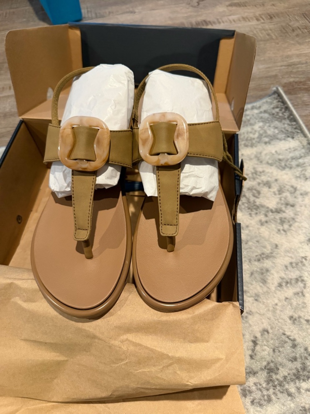 OLUKAI La'i T-Bar Women’s Strappy Beach Sandals,